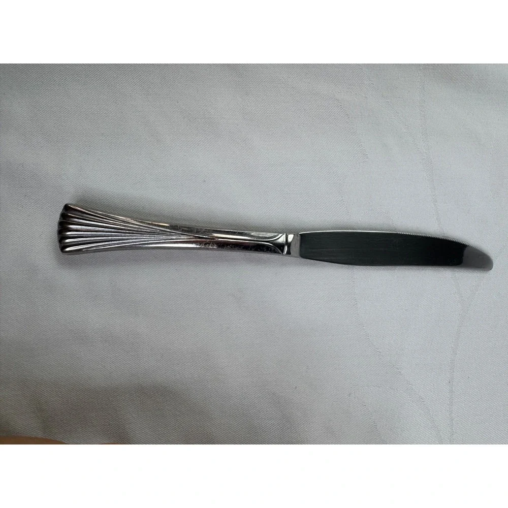 Vintage Stainless Steel Dinner Knife Flared Fan Pattern Handle Serrated Korea
